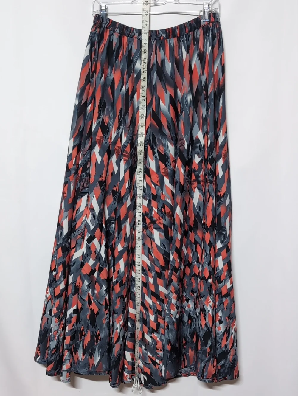 Mix Nouveau Tri-Colored Diamond Pattern Maxi Skirt - Picture 6 of 8